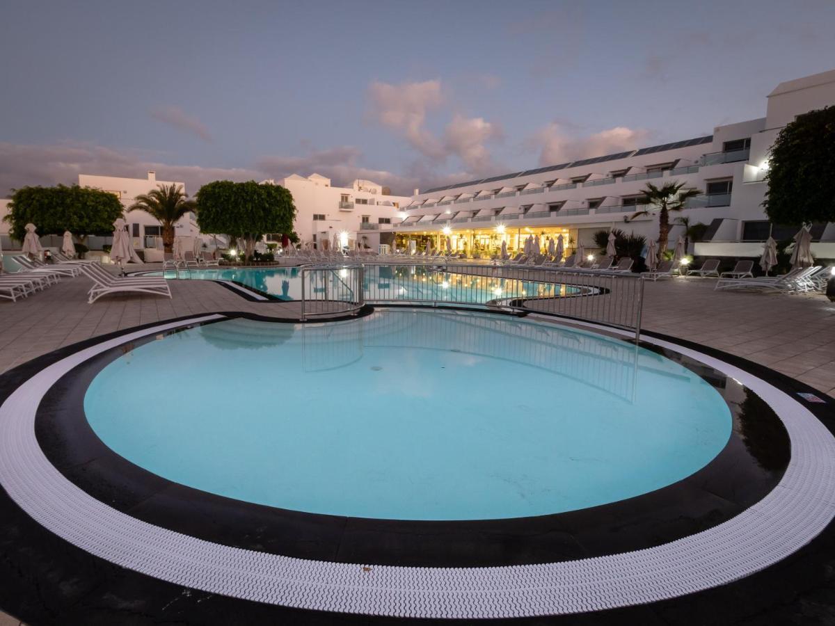 Hotel Lanzarote Village Puerto del Carmen  Esterno foto